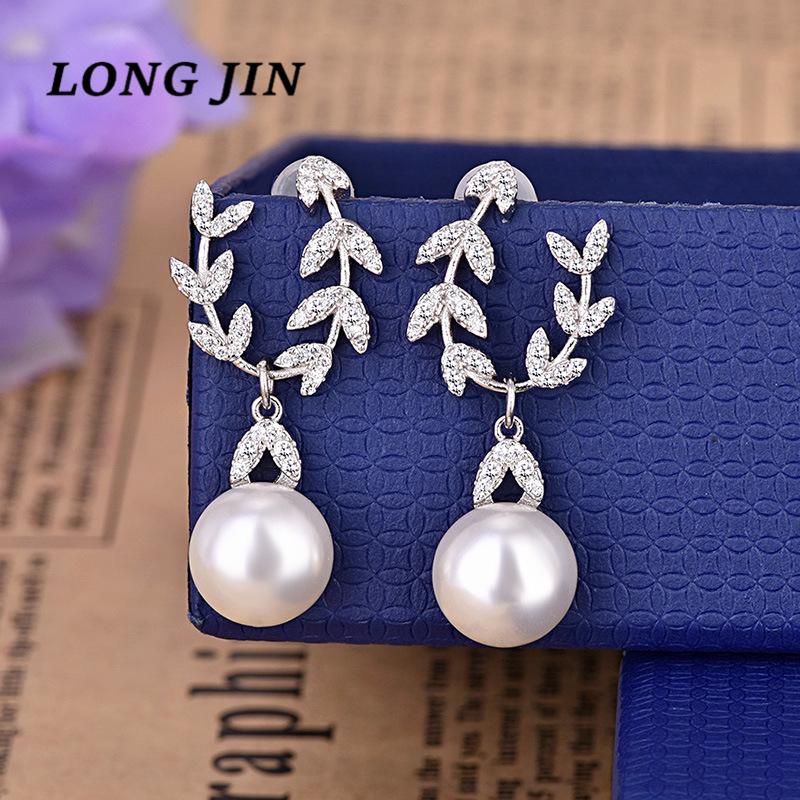 European And American Earrings Inlaid With Zircon Flower Petal Earrings Pearl Women's Simple Fashion ZK40
European And American Earrings Inlaid With Zircon Flower Petal Earrings Pearl Women's Simple Fashion ZK40