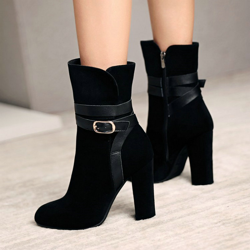 2020 fake winter sued herd woman high heels sexy stilettos buckle zipper martin boots women's shoes, Red
2020 fake winter sued herd woman high heels sexy stilettos buckle zipper martin boots women's shoes, Red