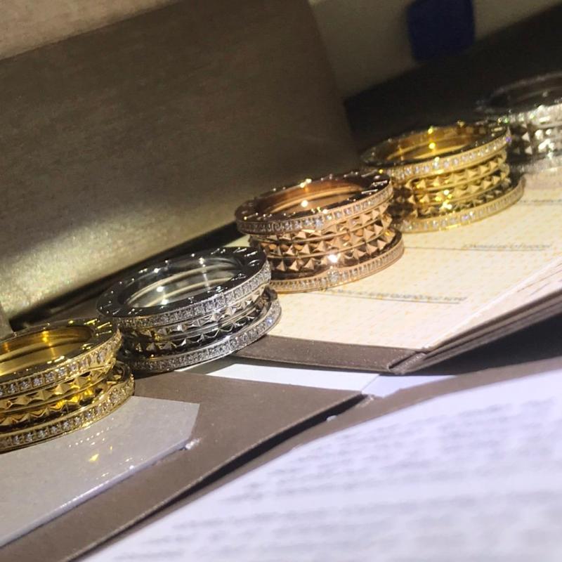 Cluster Rings Original Carved Zircon Alloy Ring Bvl Classic Fashion Romantic Couple With Logo
Cluster Rings Original Carved Zircon Alloy Ring Bvl Classic Fashion Romantic Couple With Logo