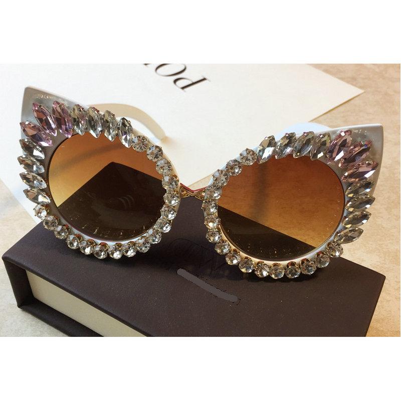 Brands design Sunglasses Women sunglasses Rhinestone Cat Sun glasses Vintage Shades for women NX
Brands design Sunglasses Women sunglasses Rhinestone Cat Sun glasses Vintage Shades for women NX