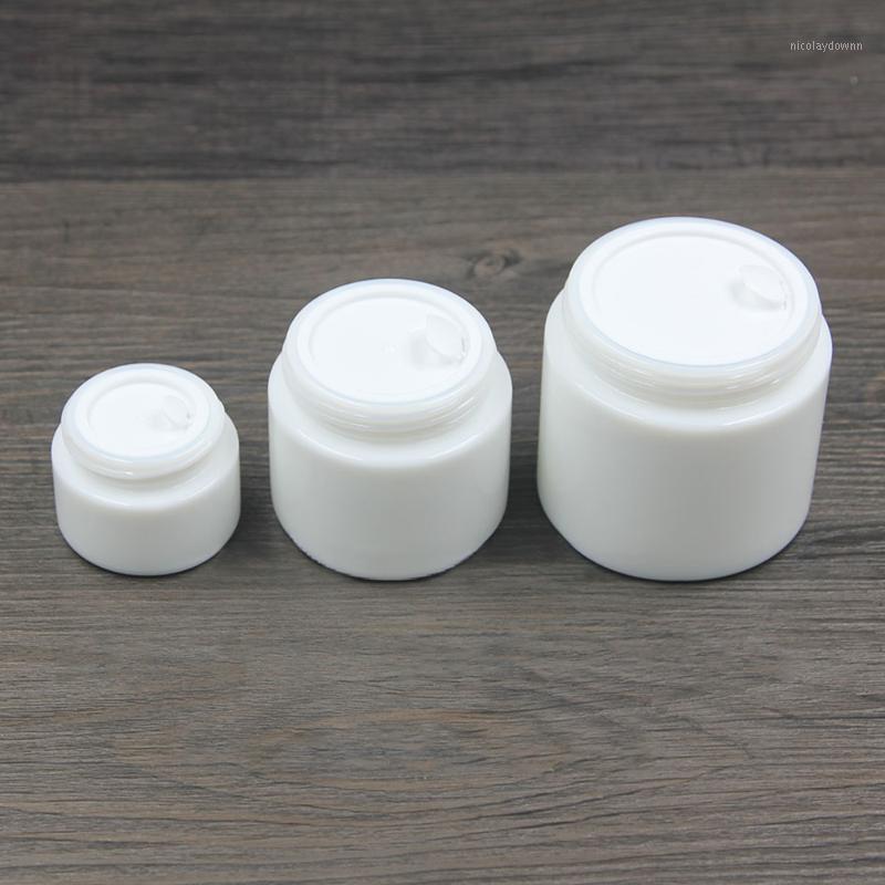 Supply glass opal pearl white cream jar packaging for cosmetic, 60g round glass facial cream container, cosmetic dispenser1
Supply glass opal pearl white cream jar packaging for cosmetic, 60g round glass facial cream container, cosmetic dispenser1