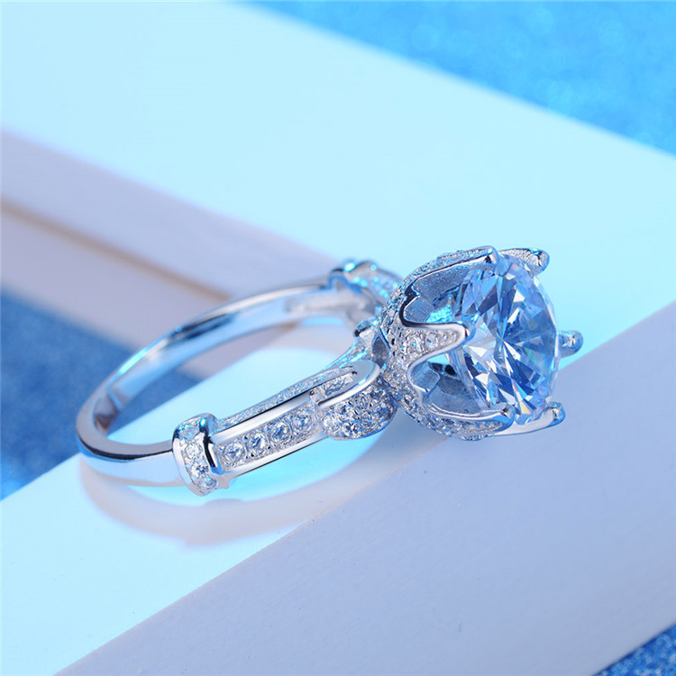 2021 new ring platinum plated diamond crown palace retro style engagement ring Women Wedding Or Engagement Ring
2021 new ring platinum plated diamond crown palace retro style engagement ring Women Wedding Or Engagement Ring