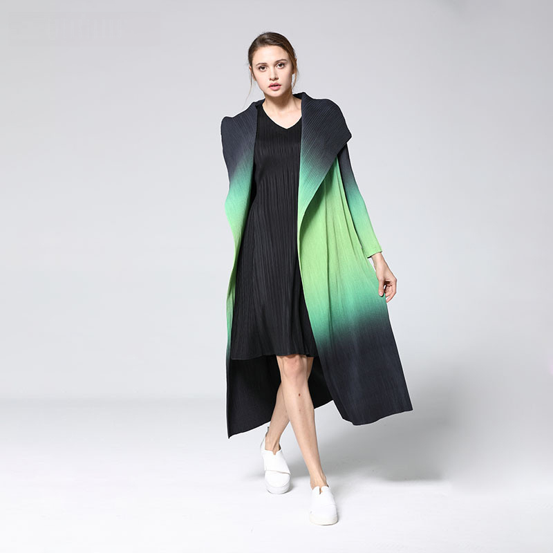 LANMREM New Fashion Pattern Pleated Leisure Long Sleeve Cardigan Large Lapel Gradient Color Slim Women's Trench Coat AD048 201111