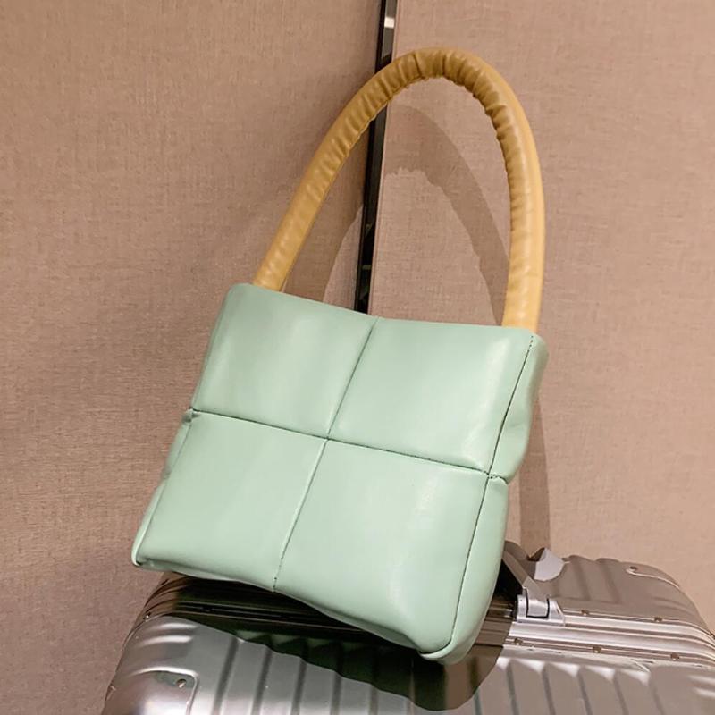 Solid color Square Tote Armpit bag 2021 Fashion New High-quality PU Leather Women's Designer Handbag High capacity Shoulder Bags, Black
Solid color Square Tote Armpit bag 2021 Fashion New High-quality PU Leather Women's Designer Handbag High capacity Shoulder Bags, Black