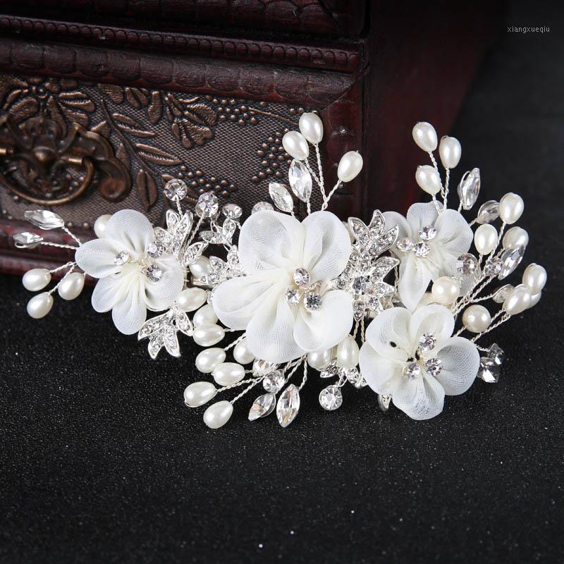 Hair Clips & Barrettes Trendy Bridal Ornaments Yarn White Flower Pearl Clip For Women Floral Crystal Headpieces Bride Accessories BN, Golden;silver
Hair Clips & Barrettes Trendy Bridal Ornaments Yarn White Flower Pearl Clip For Women Floral Crystal Headpieces Bride Accessories BN, Golden;silver