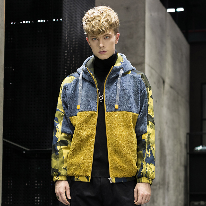 Men's Camouflage Jackets Plush Fabric Men Warm Jacket Fashion Comfortable Thick Sleeve Patchwork Jackets Male, Blue
Men's Camouflage Jackets Plush Fabric Men Warm Jacket Fashion Comfortable Thick Sleeve Patchwork Jackets Male, Blue