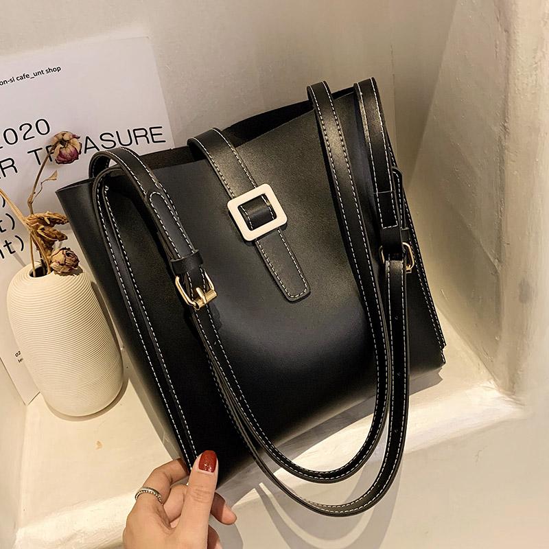 VeryMe Large Capacity Female Shoulder Pack Fashion Vintage PU Leather Bucket Bag High Quality Women's Handbags Solid Color Totes, Black
VeryMe Large Capacity Female Shoulder Pack Fashion Vintage PU Leather Bucket Bag High Quality Women's Handbags Solid Color Totes, Black