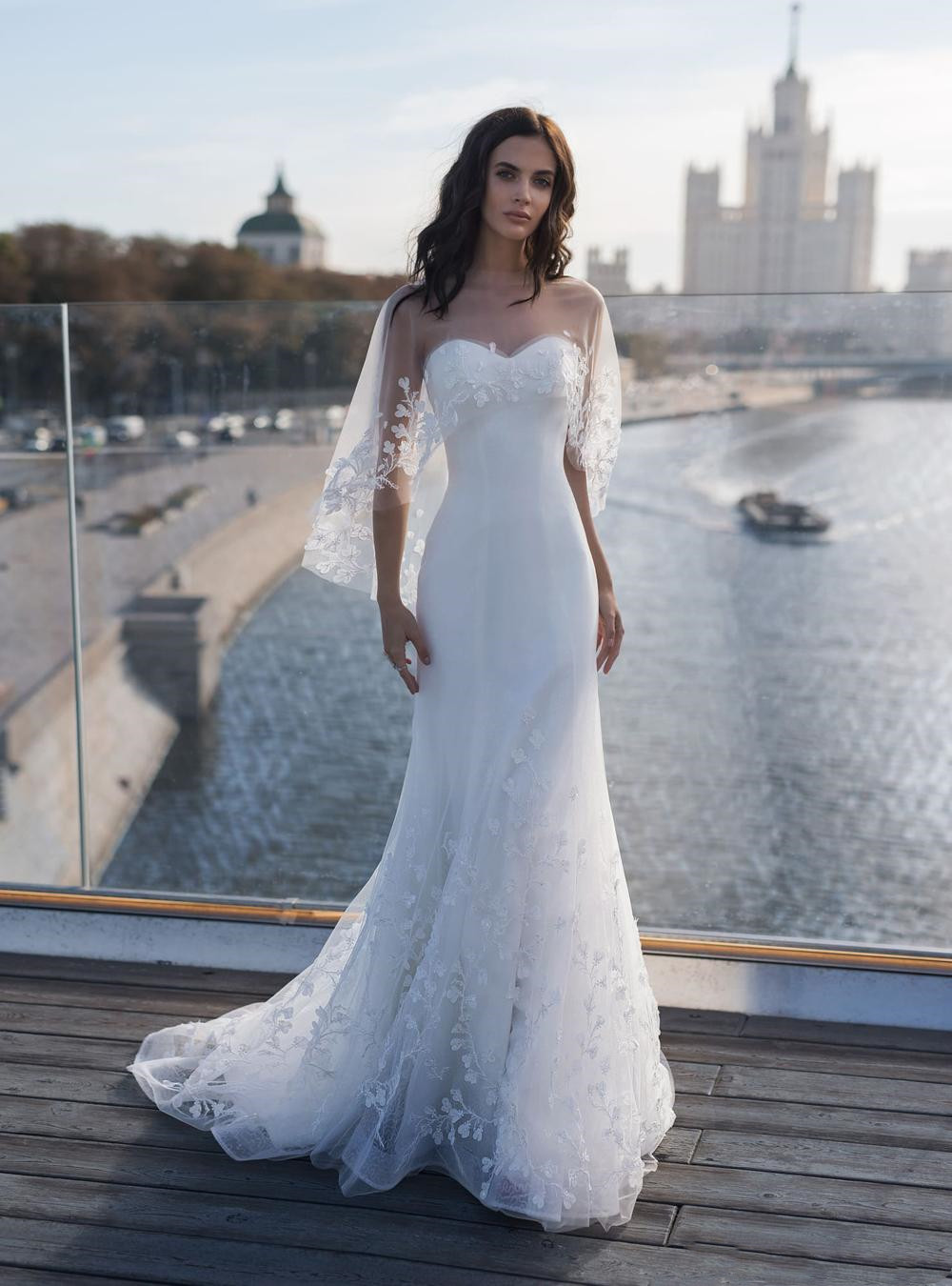 Mermaid Lace Appliqued Wedding Dresses With Wrap floral Sweetheart Neck Beaded beach Bridal Gowns Corset Back Sweep Train Tulle robes