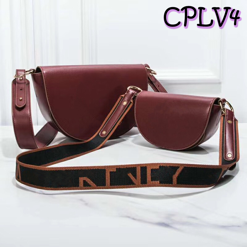 2021 European and American girls small semicircle bags niche design leather saddle bag letter hollow shoulder messenger totes, Make up the difference
2021 European and American girls small semicircle bags niche design leather saddle bag letter hollow shoulder messenger totes, Make up the difference