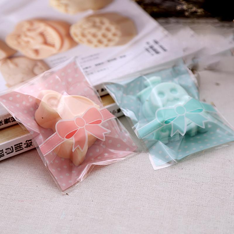 100pcs 8*10+3cm Cookies Bag Lovely Pink Blue Bow Plastic Adhesive Cake Gift Packages Christmas Party Snack Bags
100pcs 8*10+3cm Cookies Bag Lovely Pink Blue Bow Plastic Adhesive Cake Gift Packages Christmas Party Snack Bags