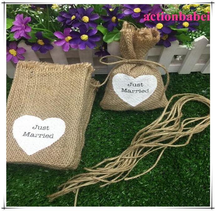 10pcs/lot New Natural Jute Burlap Hessian Gift Bag just married Packing candy Linen Bags Vintage Wedding decoration freeshipping
10pcs/lot New Natural Jute Burlap Hessian Gift Bag just married Packing candy Linen Bags Vintage Wedding decoration freeshipping