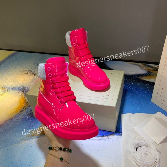 top new Woman fashion platform shoes men women running shoe skateboard utility mens trainers sports sneakers scarpe chaussures yn201120, 02
top new Woman fashion platform shoes men women running shoe skateboard utility mens trainers sports sneakers scarpe chaussures yn201120, 02