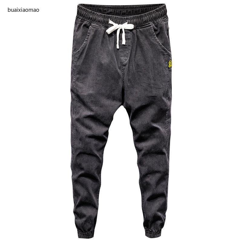 Fashion Streetwear Men Jeans Blue Loose Fit Denim Cargo Pants Hip Hop Jeans Printed Designer Japanese Style Joggers Men, Qt071
Fashion Streetwear Men Jeans Blue Loose Fit Denim Cargo Pants Hip Hop Jeans Printed Designer Japanese Style Joggers Men, Qt071