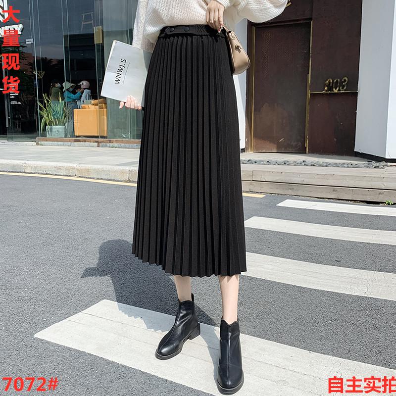 Cloth skirts female qiu dong pleated skirt of tall waist show more thin the a-line skirt long winter in the new, Black
Cloth skirts female qiu dong pleated skirt of tall waist show more thin the a-line skirt long winter in the new, Black