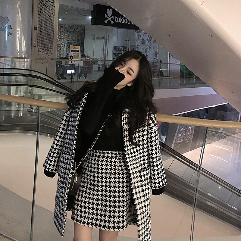 Black and white houndstooth jacket women's autumn and winter woolen jacket popular cashmere stitched nine-quarter sleeves 201216