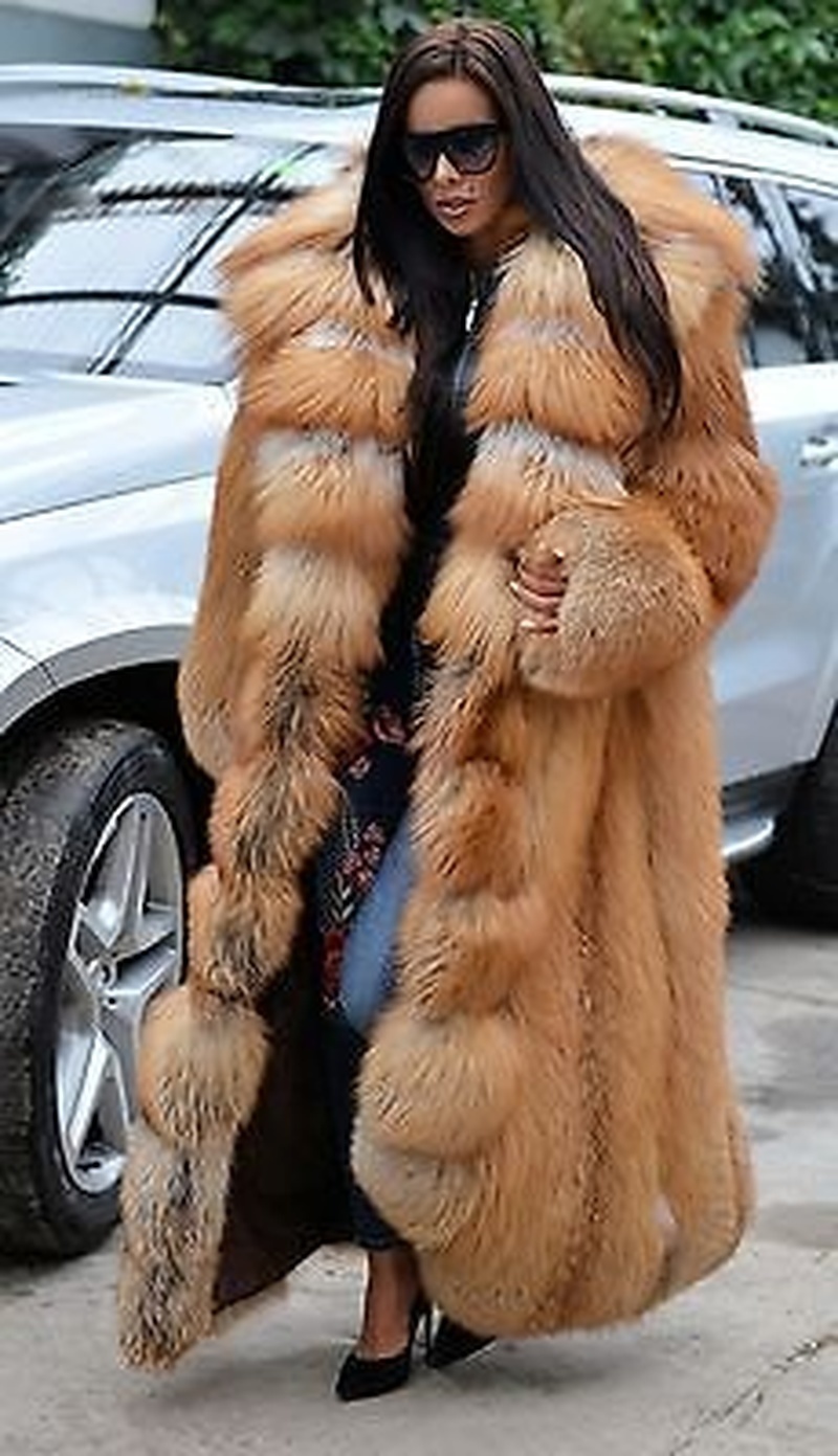 Yskkt Faux Fur Coat Women Thicken Autumn Winter Warm Hooded Coat Super Long Coats Oversized Ladies Coats and Jackets Plus Size 201212