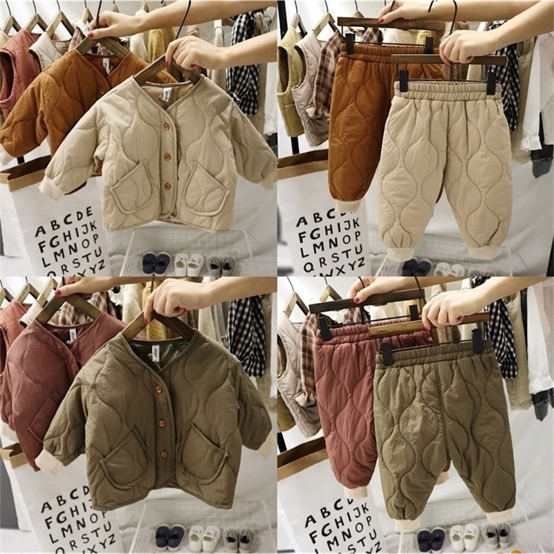 Autumn Winter boys girls 4 colors quilted clothes sets children thin cotton coat and casual pants 2 pcs suits 201031, Beige
Autumn Winter boys girls 4 colors quilted clothes sets children thin cotton coat and casual pants 2 pcs suits 201031, Beige