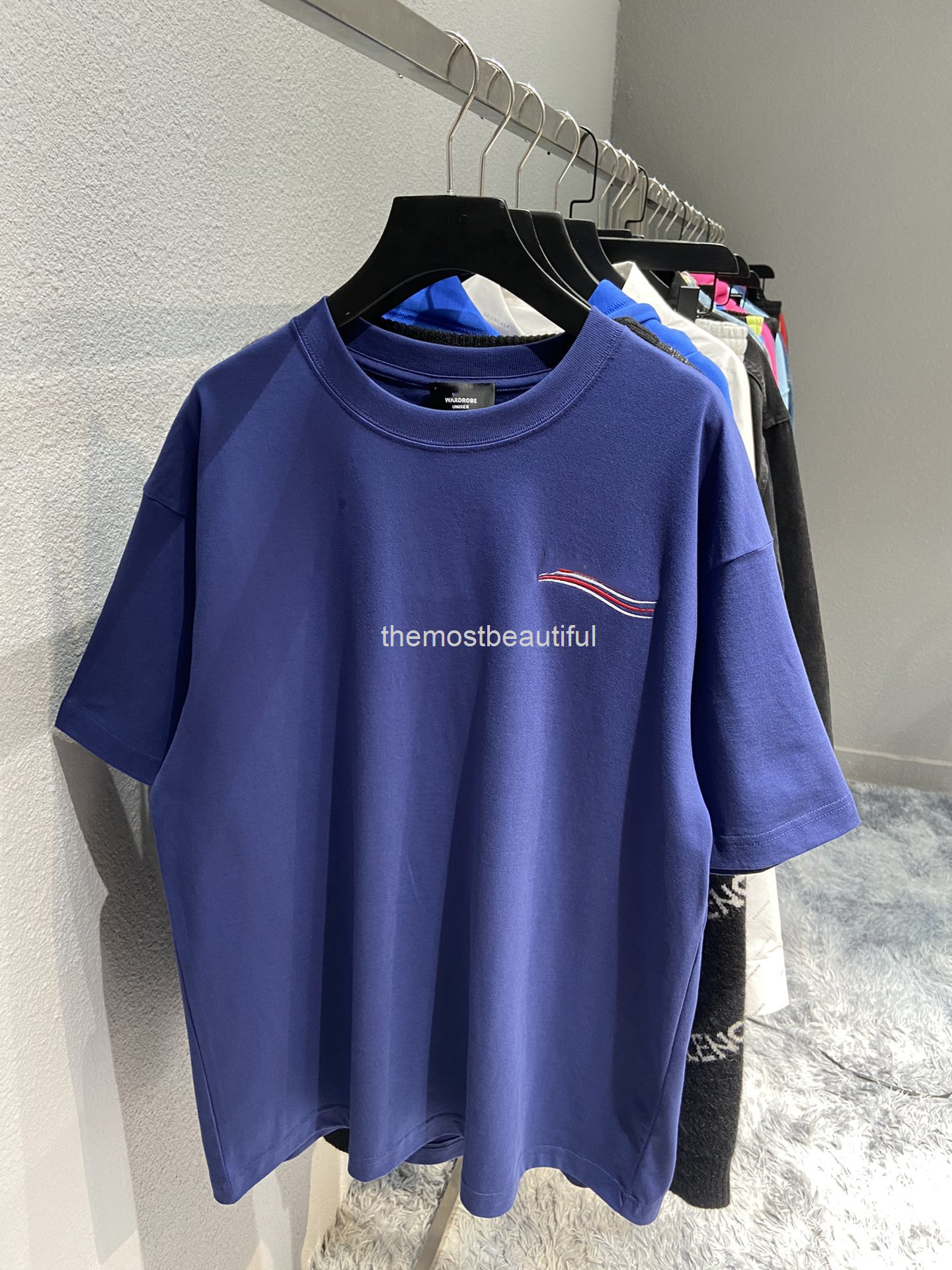 Women's T-Shirt Spring and summer high version b Cola wave embroidery Pullover round neck loose versatile casual men's women's same T-shirt short, 2# packing bag
Women's T-Shirt Spring and summer high version b Cola wave embroidery Pullover round neck loose versatile casual men's women's same T-shirt short, 2# packing bag