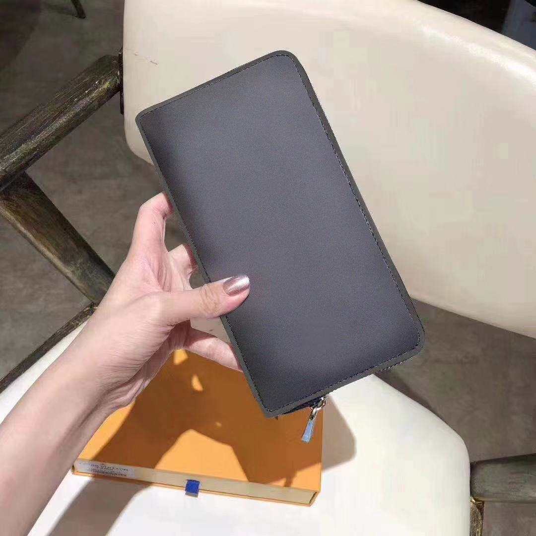 2021 Fashion Atmospheric Wallet Zipper Card Case Unisex Coin Purse Printed Design Multi-color Optional High-quality Leather, Make up postage no bag
2021 Fashion Atmospheric Wallet Zipper Card Case Unisex Coin Purse Printed Design Multi-color Optional High-quality Leather, Make up postage no bag
