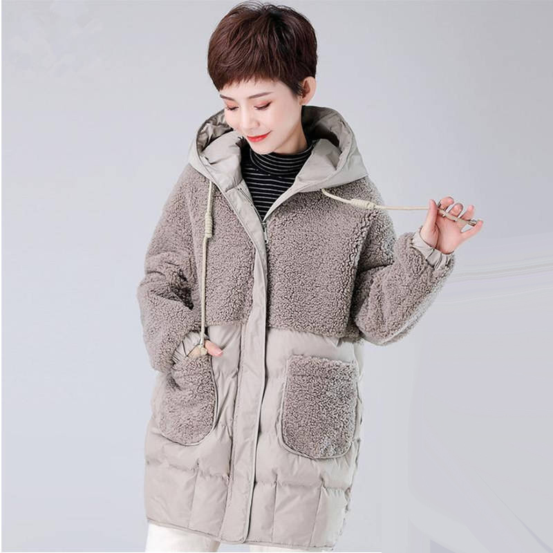 Coat Parkas Female of Shredded Lamb Wool with Hood Long Sleeve Jacket 2020 Winter New Hot Korean Snow Outerwear Loose M-5xl Cyss, Ton
Coat Parkas Female of Shredded Lamb Wool with Hood Long Sleeve Jacket 2020 Winter New Hot Korean Snow Outerwear Loose M-5xl Cyss, Ton