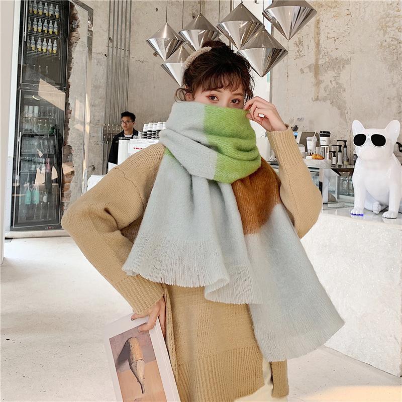 Korean Autumn And Winter New Arrival Scarf Men And Women Couple Long Soft Outdoor Scarf Warm Elegant Lovely Cute Plaid 
Korean Autumn And Winter New Arrival Scarf Men And Women Couple Long Soft Outdoor Scarf Warm Elegant Lovely Cute Plaid