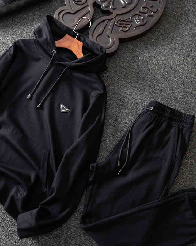Men's Tracksuits tracksuit mens luxury retro suit breathable mesh comfortable travel Symphony ballistic flexible Top Limited series set J533, Navy
Men's Tracksuits tracksuit mens luxury retro suit breathable mesh comfortable travel Symphony ballistic flexible Top Limited series set J533, Navy