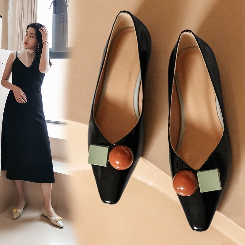 2021 Female Natural Pumps 22-25cm Ladies Internet Unique Geometric Decorative Cow Patent Shoes DNBN, Black
2021 Female Natural Pumps 22-25cm Ladies Internet Unique Geometric Decorative Cow Patent Shoes DNBN, Black