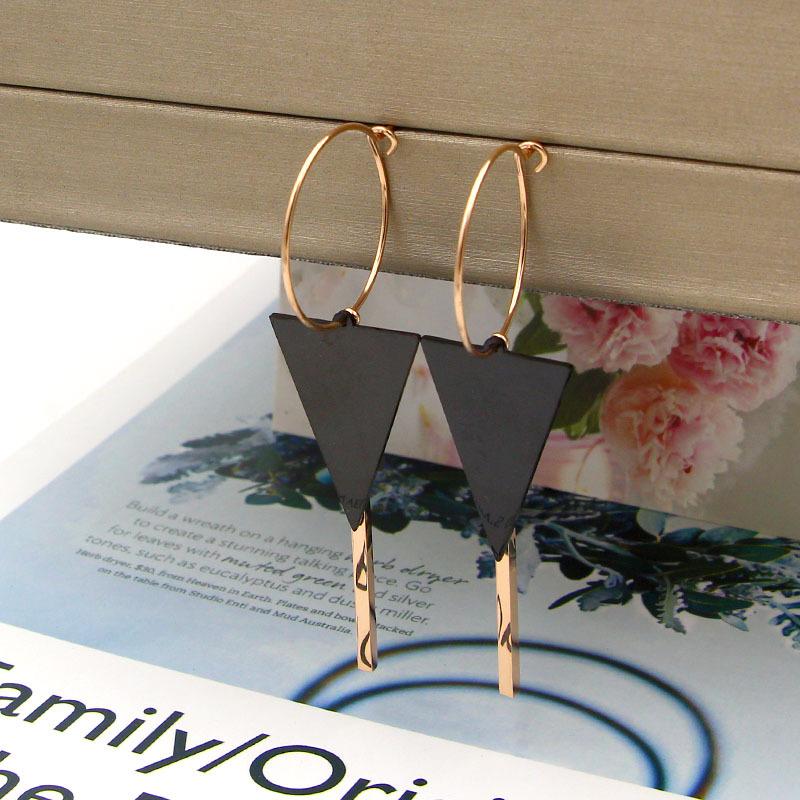 Stud Tide Female Round Buckle Black Triangle Rectangular Earrings Titanium Steel Rose Gold Jewelry Wholesale
Stud Tide Female Round Buckle Black Triangle Rectangular Earrings Titanium Steel Rose Gold Jewelry Wholesale