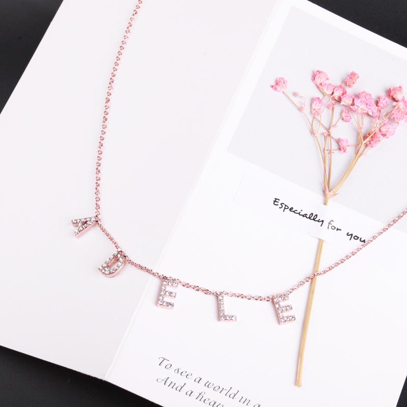 Lateefah Charm Necklace Shinning Micro Pave Zircon Alphabet Name Necklace For Creative Jewelry Pendant Nameplate Gift
Lateefah Charm Necklace Shinning Micro Pave Zircon Alphabet Name Necklace For Creative Jewelry Pendant Nameplate Gift