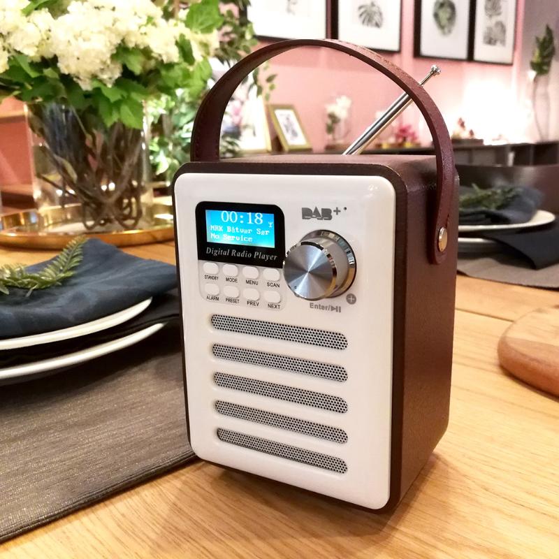 DAB LCD Display FM Receiver Retro Wood USB Stereo Digital Radio Handsfree Portable Rechargeable MP3 Audio Bluetooth
DAB LCD Display FM Receiver Retro Wood USB Stereo Digital Radio Handsfree Portable Rechargeable MP3 Audio Bluetooth