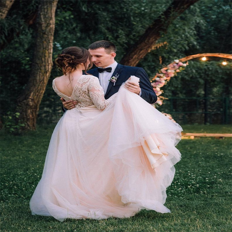 Gorgeous Beach Wedding Dresses A Line Jewel Long Sleeves Cheap Custom Made Lace Applique Ruched Tulle Bohemian Bridal Gowns Robe De Mariée
