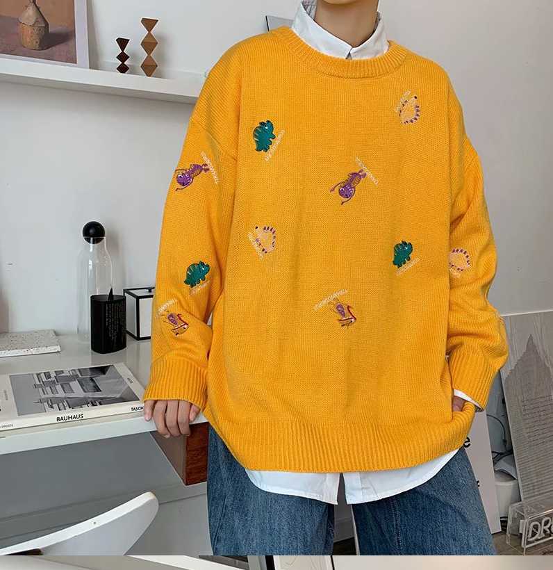 2020 Autumn and Winter Pullover men's solid color loose embroidery cartoon knitted sweater classic o-neck, As pic
2020 Autumn and Winter Pullover men's solid color loose embroidery cartoon knitted sweater classic o-neck, As pic