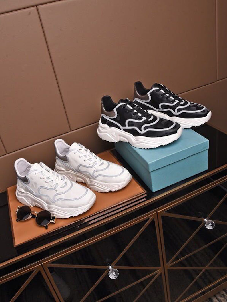 Autumn and winter 2020 new sports and leisure men's shoes, head layer calf leather upper trend, fashion technology, perfect line. Sheepskin, 99
Autumn and winter 2020 new sports and leisure men's shoes, head layer calf leather upper trend, fashion technology, perfect line. Sheepskin, 99