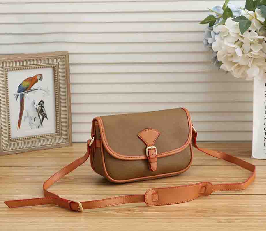 Designer- Lady Classic Shoulder Bag Women Crossbody Bag Fashion Bags Lady Handbag Womens Small Handbags
Designer- Lady Classic Shoulder Bag Women Crossbody Bag Fashion Bags Lady Handbag Womens Small Handbags