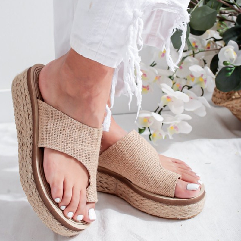 2021 New Fashion Thick Bottom Flower Women Shoes Flip Flops Anti Skidding Beach Ladies Plus Size Summer Slippers X6hj, Pink
2021 New Fashion Thick Bottom Flower Women Shoes Flip Flops Anti Skidding Beach Ladies Plus Size Summer Slippers X6hj, Pink