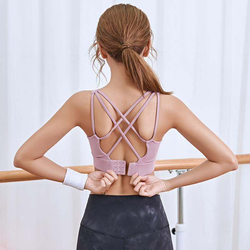 Shockproof running sports underwear women gather to shape and wear yoga vest sexy beauty back fitness bra1, Black
Shockproof running sports underwear women gather to shape and wear yoga vest sexy beauty back fitness bra1, Black