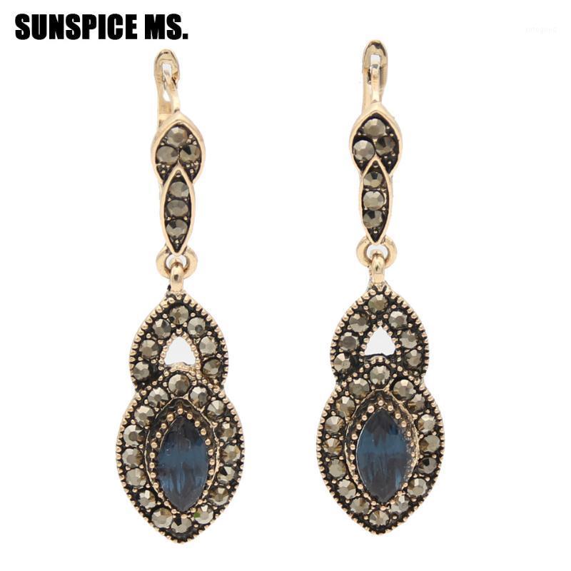 Dangle & Chandelier Vintage Turkish Women Long Drop Hook Round Earrings Resin Jewelry Antique Gold Color Gypsy Ethnic India Bridal Earrings1
Dangle & Chandelier Vintage Turkish Women Long Drop Hook Round Earrings Resin Jewelry Antique Gold Color Gypsy Ethnic India Bridal Earrings1