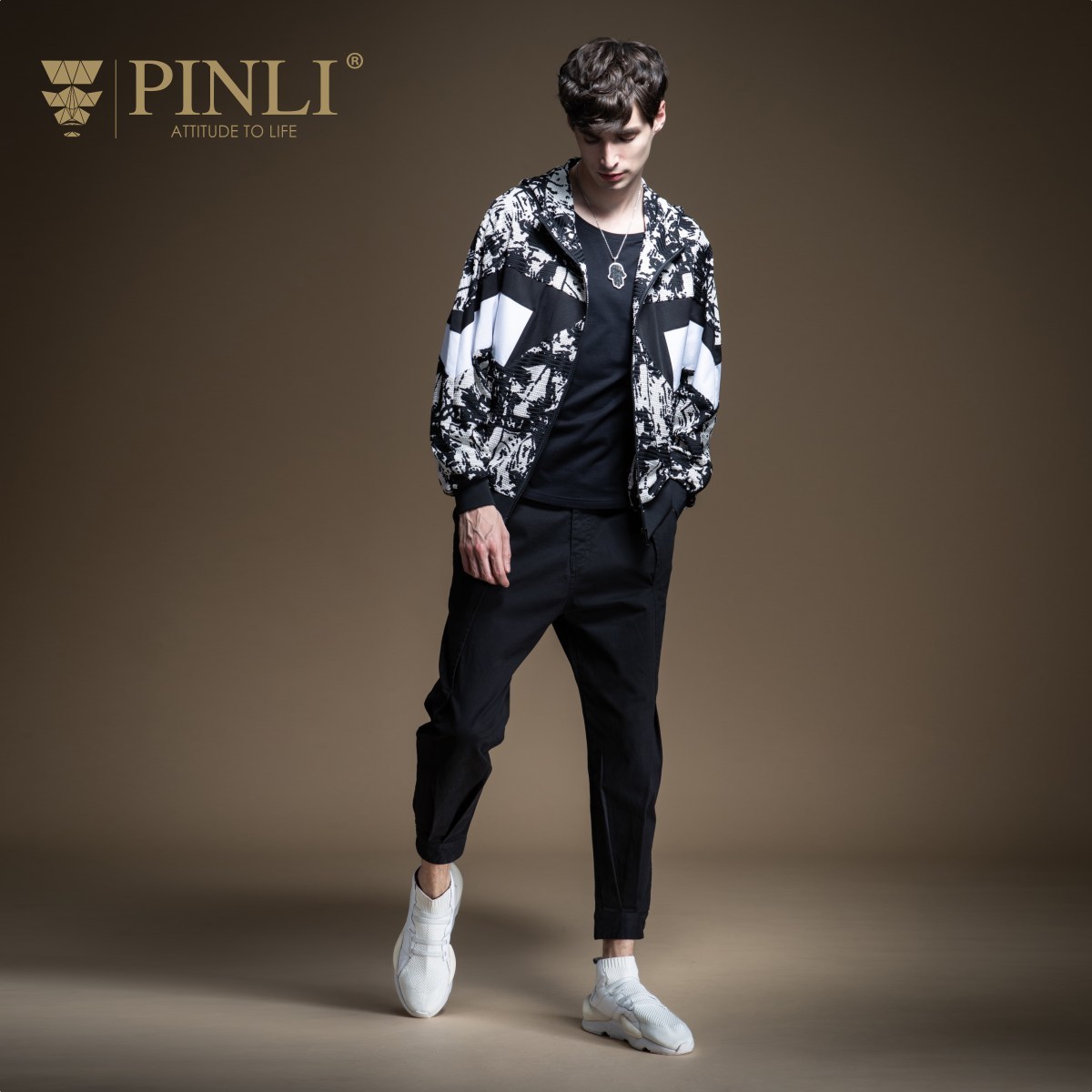 Pinli 2020 Spring New Hooded Slim Thin Woven Stitching Windproof Printing High Quality Zipper Men's Casual Jacket B201304039 T200502