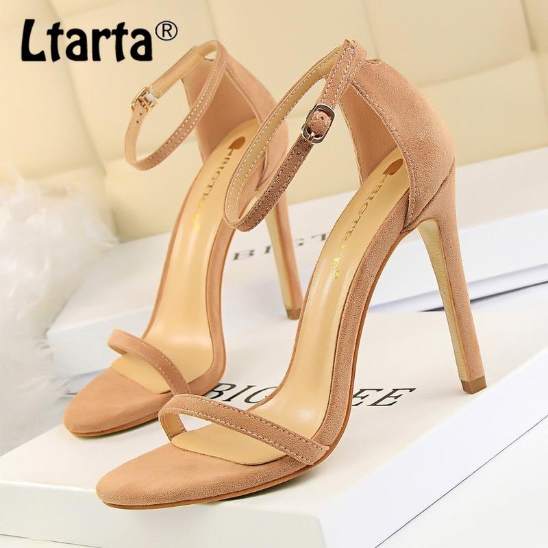 LTARTA 11CM 2021 Summer Fashion High Heels Sexy Stiletto Women Sandals Super High Heel Suede Open Toe Word Sandals Women DS, Black 11cm
LTARTA 11CM 2021 Summer Fashion High Heels Sexy Stiletto Women Sandals Super High Heel Suede Open Toe Word Sandals Women DS, Black 11cm