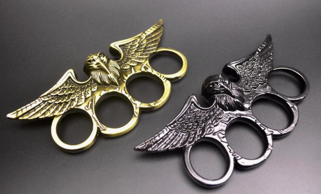 Fiberglass alloy finger tiger four-finger self-defense weapon Four-finger fist clasp iron four-finger hand support self-defense equipmen45
Fiberglass alloy finger tiger four-finger self-defense weapon Four-finger fist clasp iron four-finger hand support self-defense equipmen45