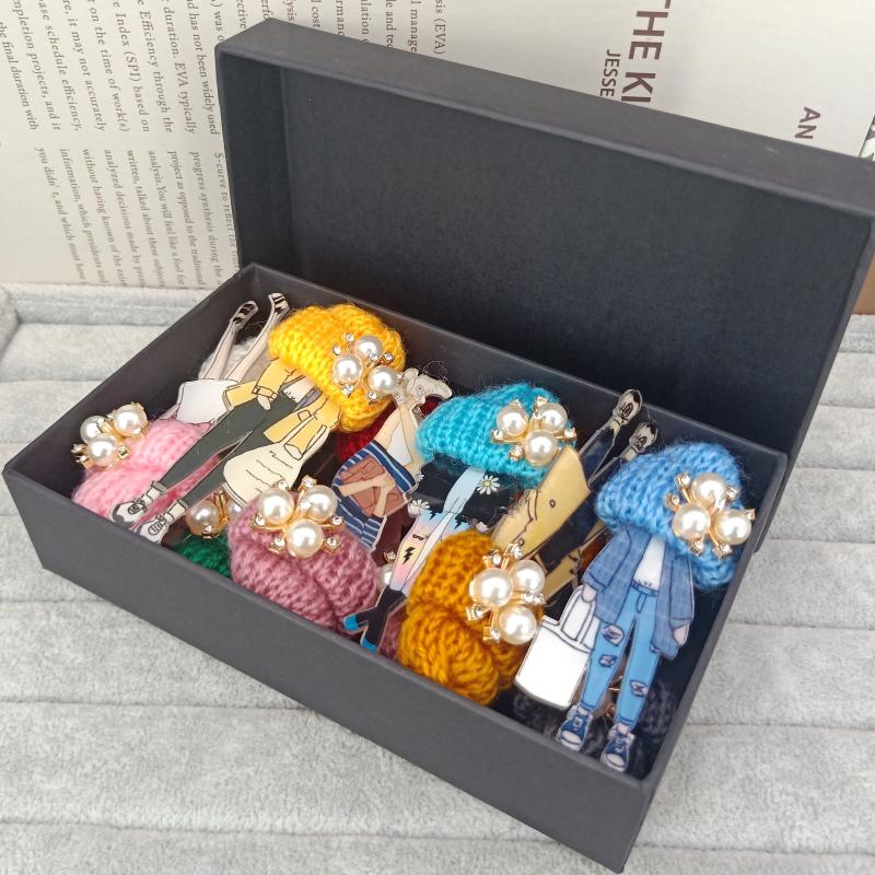 Fashion Brooch Pins for Woman Brooches Girls Anime Models Acrylic Brooch Wool Hat Clothing Jewelry Accessories Christmas Gifts
Fashion Brooch Pins for Woman Brooches Girls Anime Models Acrylic Brooch Wool Hat Clothing Jewelry Accessories Christmas Gifts