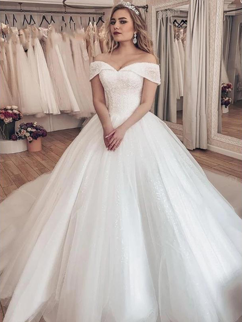 Arabic Off Shoulder Ball Gown Wedding with Beaded Lace Up Back Sweep Train Plus Size Bridal Gowns vestidos de novia, White
Arabic Off Shoulder Ball Gown Wedding with Beaded Lace Up Back Sweep Train Plus Size Bridal Gowns vestidos de novia, White