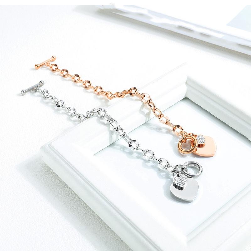 Women's European and American Cross-border Bracelets, Simple and Versatile Bracelets, Women's Fashion Love Heart Bracelets
Women's European and American Cross-border Bracelets, Simple and Versatile Bracelets, Women's Fashion Love Heart Bracelets