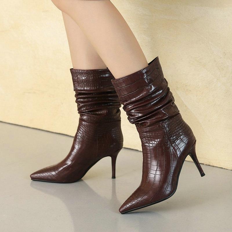 2021 Crocodile Pattern PU New Style Women Nude Boots Pointed Toe Stiletto Sexy Ladies Long Boots Fashion Fold Women Winter, Beige
2021 Crocodile Pattern PU New Style Women Nude Boots Pointed Toe Stiletto Sexy Ladies Long Boots Fashion Fold Women Winter, Beige