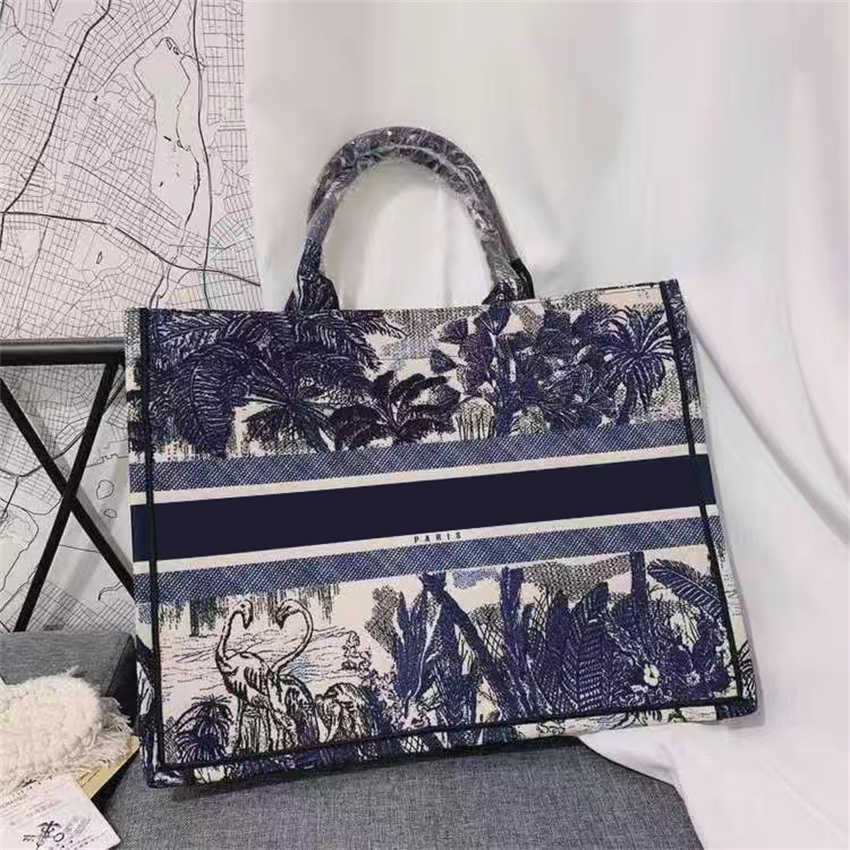 Designer Women Bag Fashion Vintage Design Tiger Flowers Handbags Ladies Canvas Letters Print Houlder Messenger Shoulder Bags Luxury Evening, Black letter
Designer Women Bag Fashion Vintage Design Tiger Flowers Handbags Ladies Canvas Letters Print Houlder Messenger Shoulder Bags Luxury Evening, Black letter
