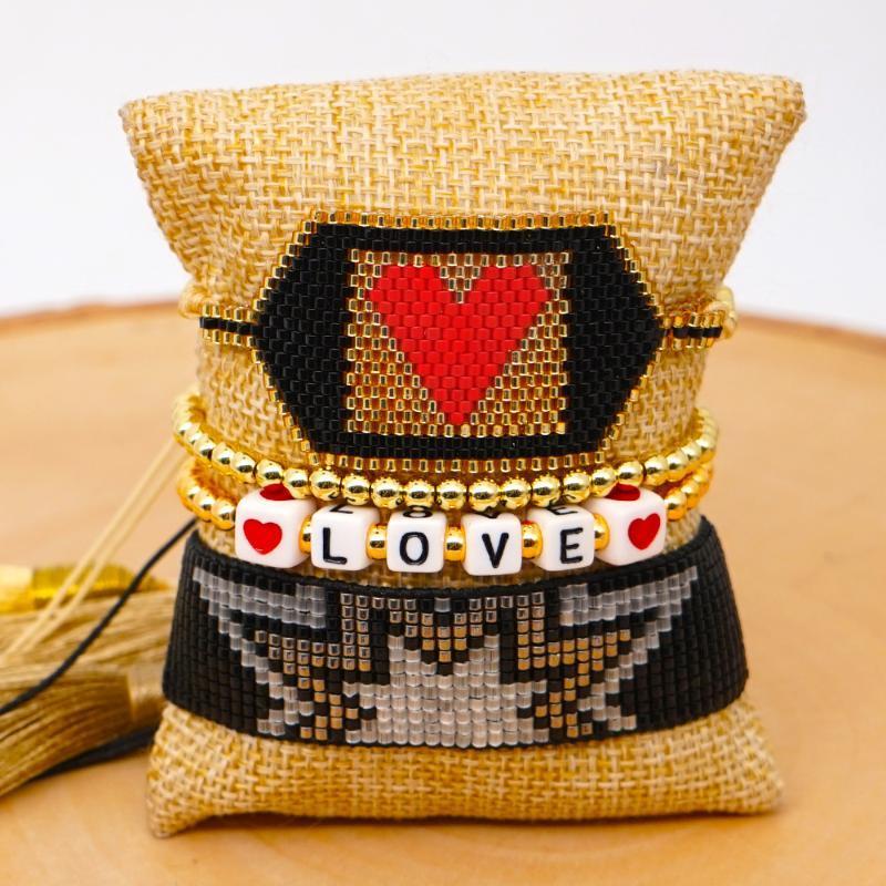GRAPES MIYUKI Bracelet For Women Pulseras Mujer Moda 2020 Bohemian Red Heart Tassel Bracelet Crystal Jewelry Handmade Design1 
GRAPES MIYUKI Bracelet For Women Pulseras Mujer Moda 2020 Bohemian Red Heart Tassel Bracelet Crystal Jewelry Handmade Design1