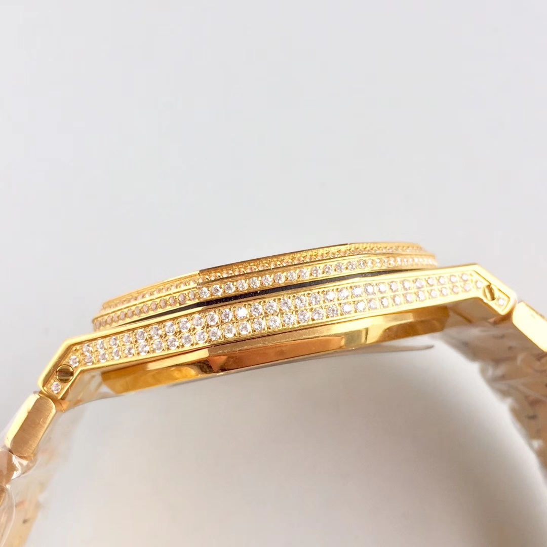 41mm top version full iced out diamond dial case bracelet gold automatic 3120 movement men watch wristwatch sapphire 15400 mens watches
41mm top version full iced out diamond dial case bracelet gold automatic 3120 movement men watch wristwatch sapphire 15400 mens watches