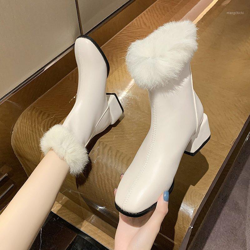 2020 square toe simple warm boots square heel women's shoes autumn and winter sheep ladies comfortable heels B9861, Beige
2020 square toe simple warm boots square heel women's shoes autumn and winter sheep ladies comfortable heels B9861, Beige