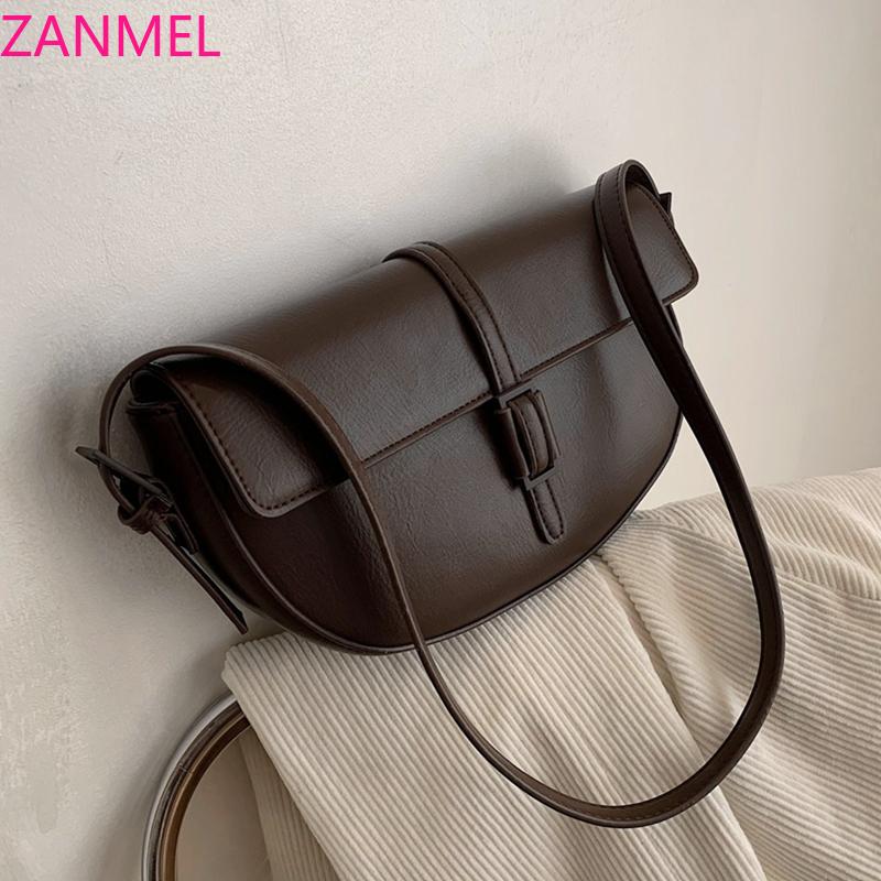 Vintage Half Moon Saddle Crossbody Bags For Women Unique Design Semicircle Simple Large Capacity PU Leather Female Shoulder Bags, Black
Vintage Half Moon Saddle Crossbody Bags For Women Unique Design Semicircle Simple Large Capacity PU Leather Female Shoulder Bags, Black