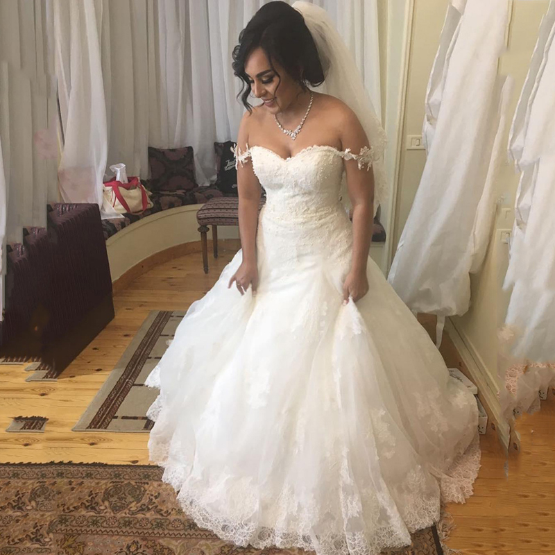 Vintage Off Shoulder Full Lace Mermaid Wedding Dresses with Appliques Short Sleeves Sweep Train Lace Up Back Plus Size Bridal Gowns, White
Vintage Off Shoulder Full Lace Mermaid Wedding Dresses with Appliques Short Sleeves Sweep Train Lace Up Back Plus Size Bridal Gowns, White